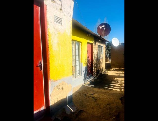 0 BEDROOM HOUSE FOR SALE IN COSMO CITY